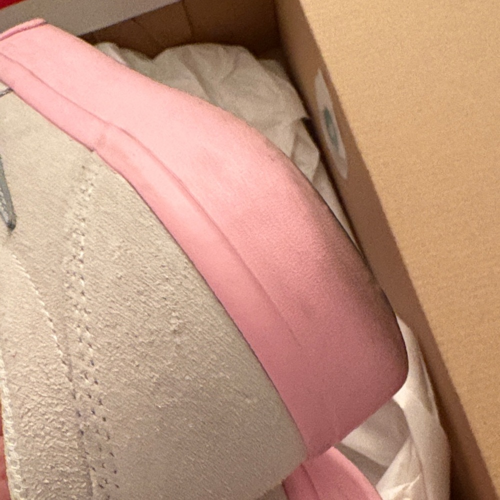 Nike Women's Light Pink and Gray Sneakers - Picture 6 of 8